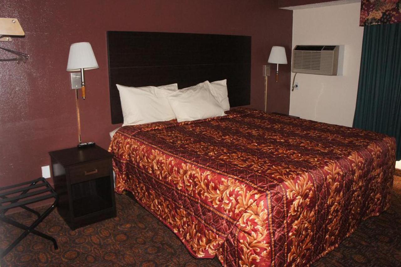 Econo Lodge Waite Park Dış mekan fotoğraf