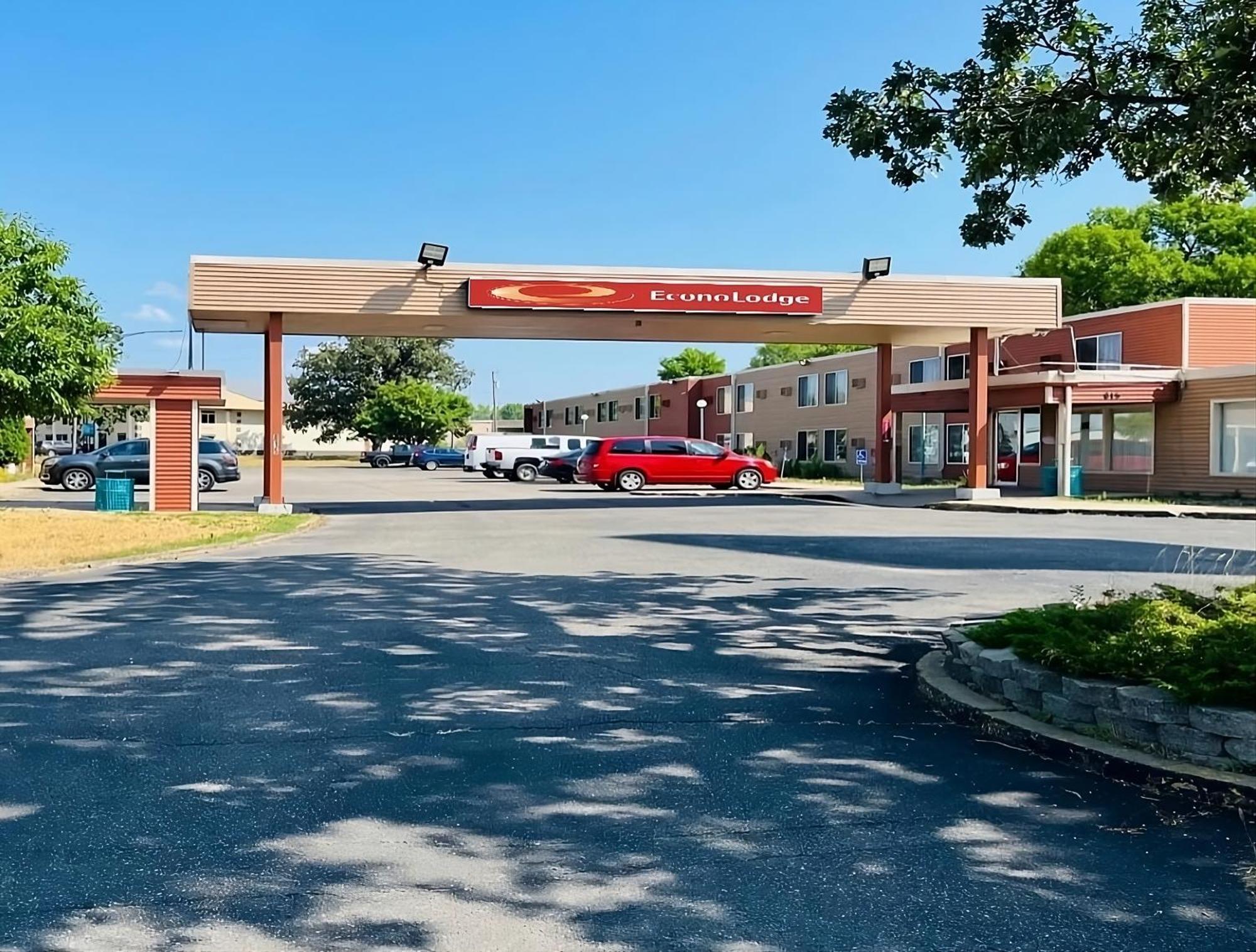 Econo Lodge Waite Park Dış mekan fotoğraf